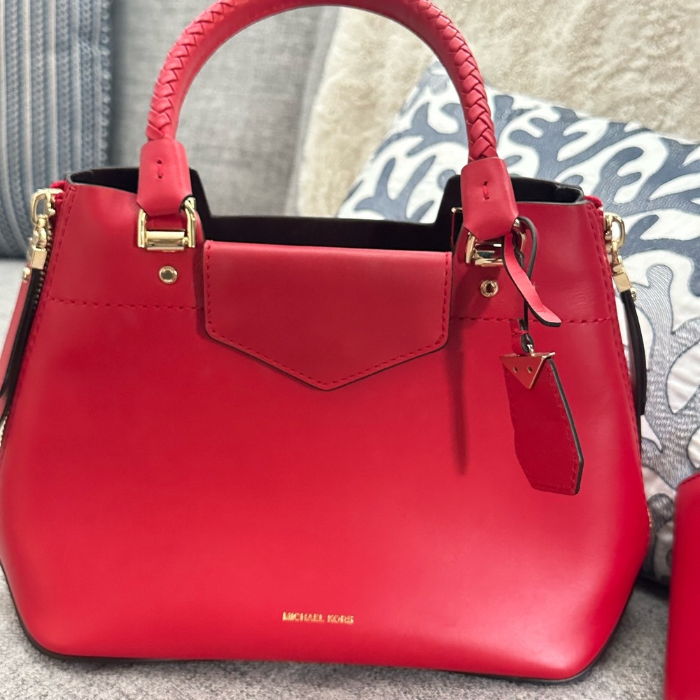 Michael Kors Blakley Red Handbag with strap and wallet NEW